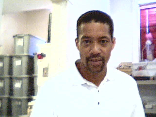 Date this exotic United States man Charles from Kansas City US526