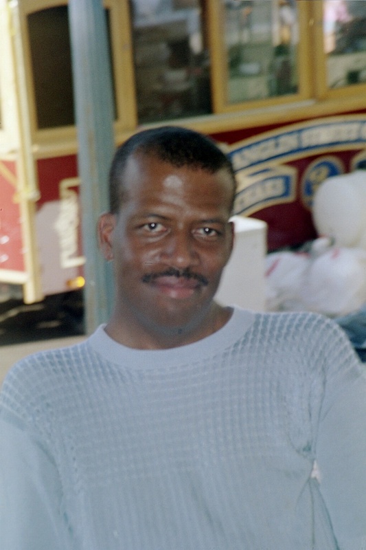 Date this nice looking United States man Gregory from Stone Mountain US806