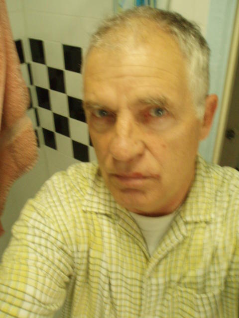 Date this voluptuous United States man Paul from Los Angeles US997