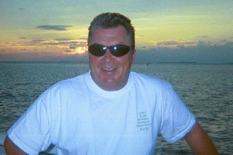 Date this tall United States man Cyrus from Belmar US1090