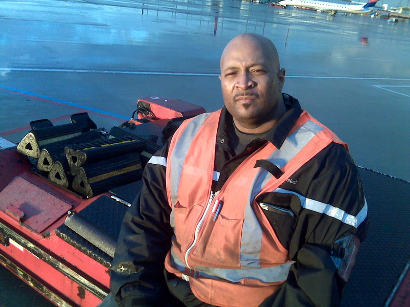 Date this nice looking United States man Michael from Cincinnati US1145