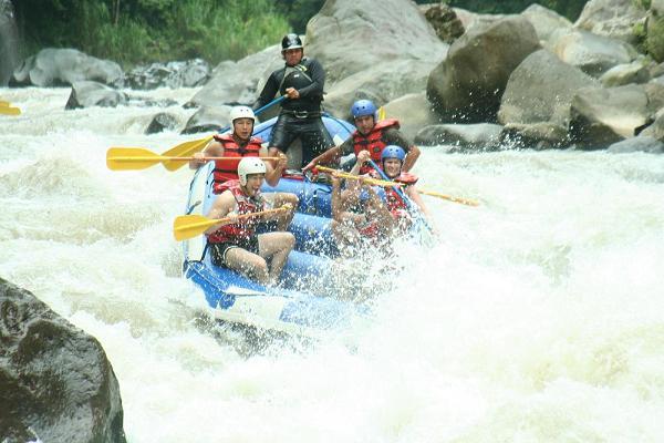 Date this exotic United States man Activejayj from Los Angeles US1146