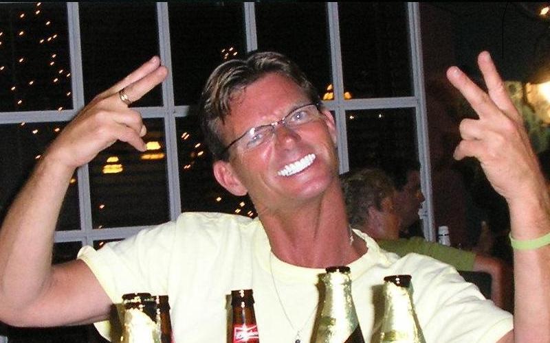 Date this funny United States man Skyy7 from Naples US1223