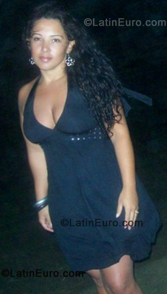 Date this young Brazil girl Adriana from Lajeado BR584