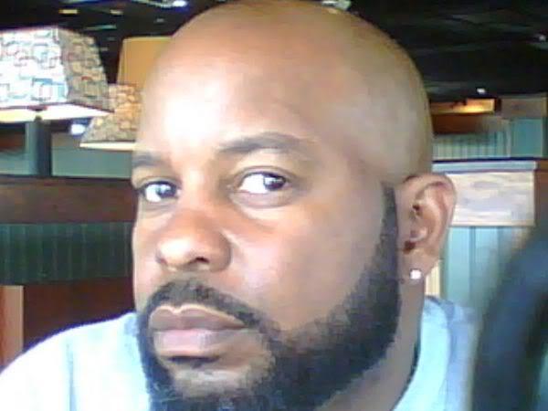 Date this hot United States man Murph from Baltimore DO473