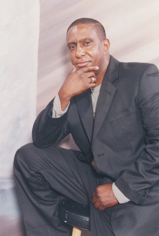 Date this beautiful United States man Anderson from Lauderhill US1456