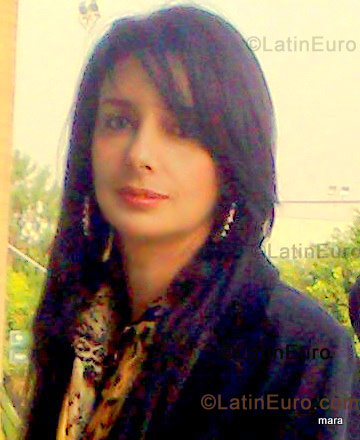 Date this funny Brazil girl Mara Angelica from Acreuna BR776