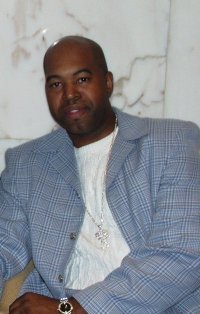 Date this charming United States man Nwnupe from Atlanta US1632