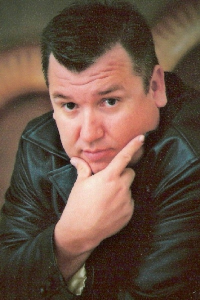 Date this hot United States man Eric from Sacramento US1769