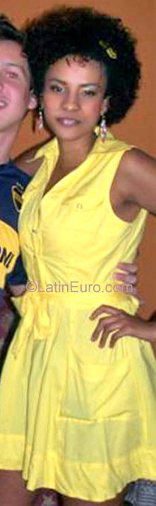 Date this cute Brazil girl Julayana from Taboao Da Serra BR847