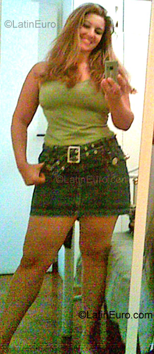 Date this passionate Brazil girl Andrea from Sao Paulo BR854