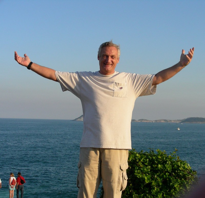 Date this hot United States man Arnold from Naples US1847