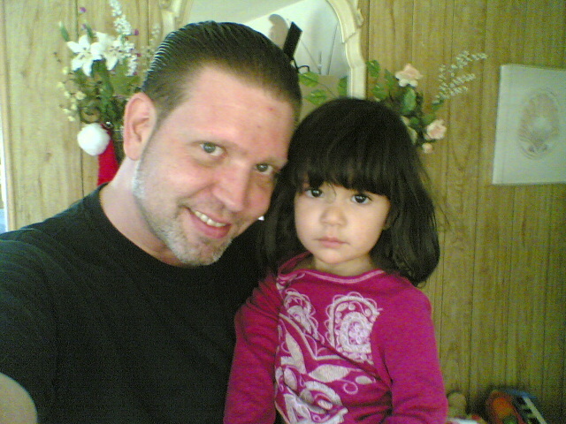 Date this young United States man Hernan from Miami US2231