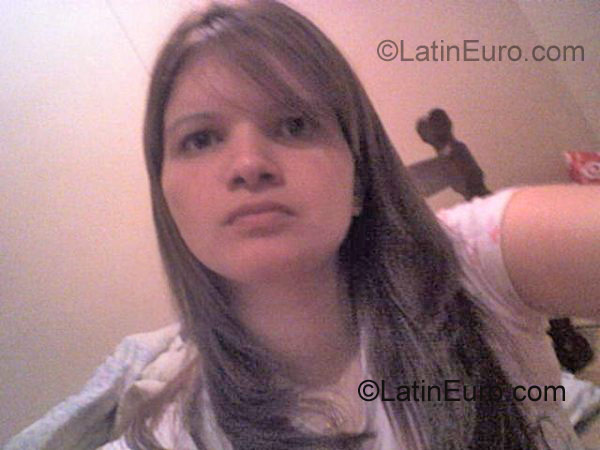 Date this sensual Brazil girl Kati from Sao Paulo BR1017