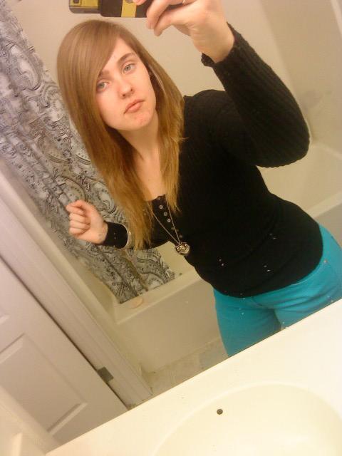 Date this delightful United States girl LMXFLAWSNALL from Riverside US2485