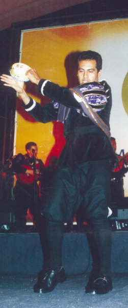 Date this voluptuous Mexico man Beningum from Monterrey MX37