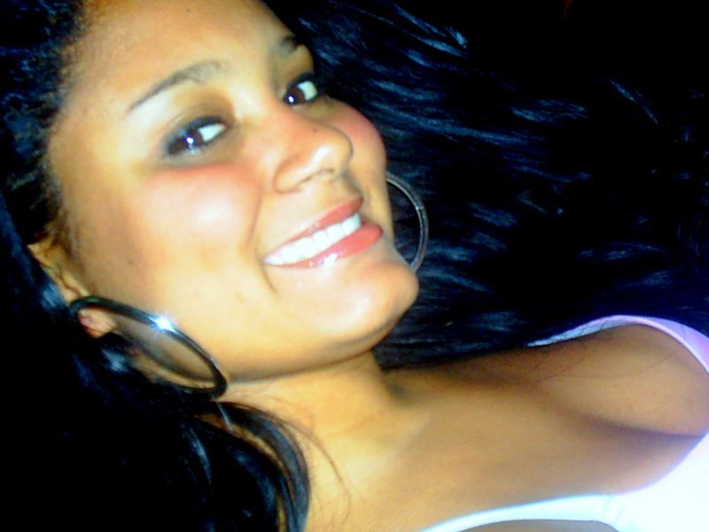 Date this pretty Brazil girl Thay from Macae BR1232