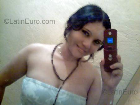Date this hot Mexico girl Isis Del Carmen from Salina Cruz MX56