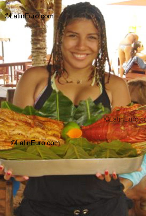 Date this charming Brazil girl Jordanna from Rio Verde BR1249