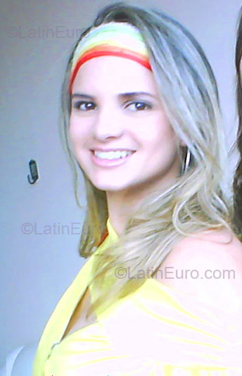Date this charming Brazil girl Natalia from Joao Pessoa BR1250