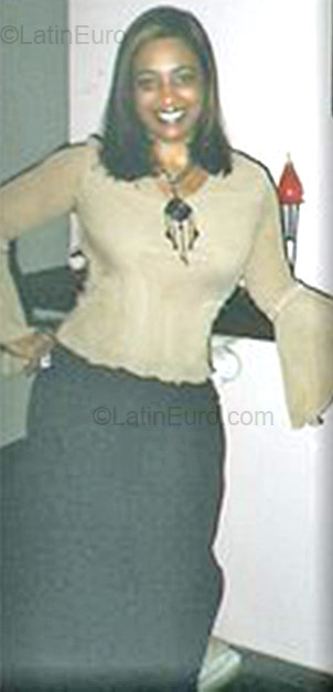 Date this gorgeous Brazil girl Jussara from Itapema BR1271