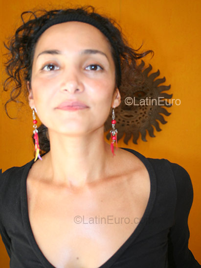 Date this sultry Mexico girl Perla Paola from Cancun MX68