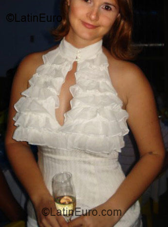 Date this sensual Brazil girl Patricia from Tucuma BR1320