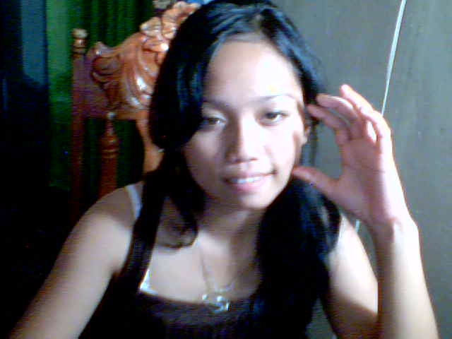 Date this sensual Philippines girl Arjielyn from Iligan City PH124