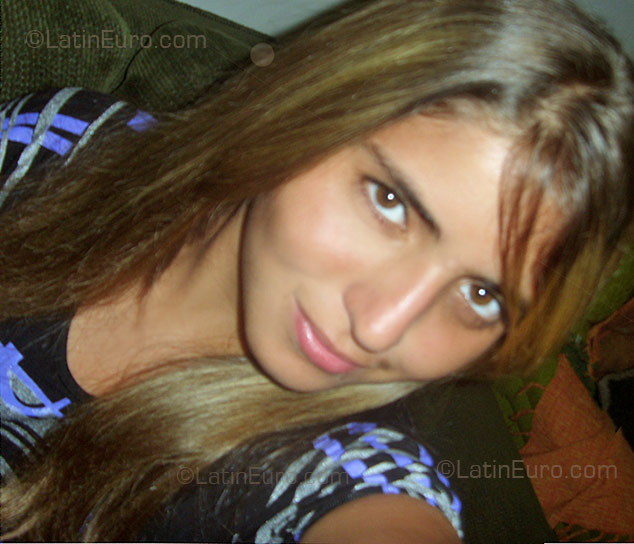 Date this athletic Brazil girl Danieli from Fatima Do Sul BR1446