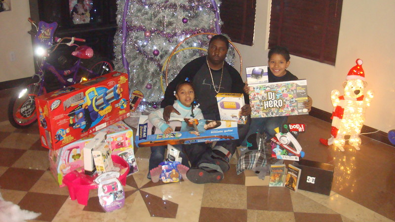 Date this stunning United States man Mateo from Los Angeles US3302