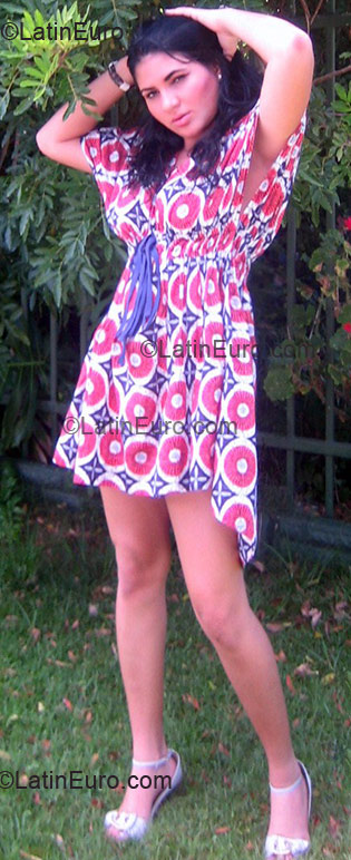 Date this fun Brazil girl Cristiana from Rio De Janeiro BR1468