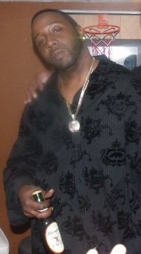 Date this pretty United States man Vsnipes from Turnersville US3410