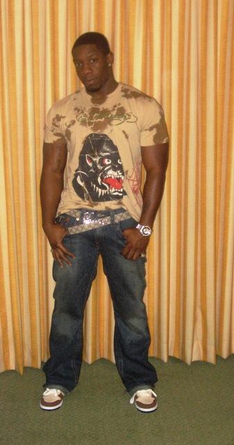 Date this georgeous United States man NOVA320 from Boston US3572