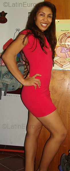 Date this foxy Colombia girl Zoraida from Cartagena CO1377