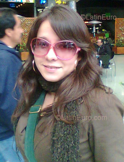 Date this good-looking Colombia girl Lina Maria from Cali CO1384