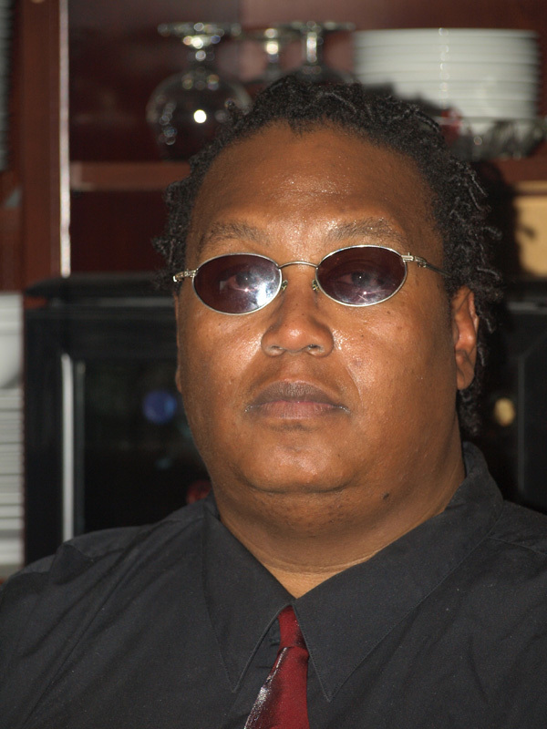 Date this hot United States man Kush from Saint Louis US3919