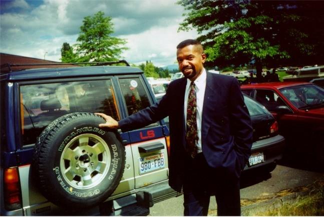 Date this tall United States man Seattle_Man from Seattle US4081