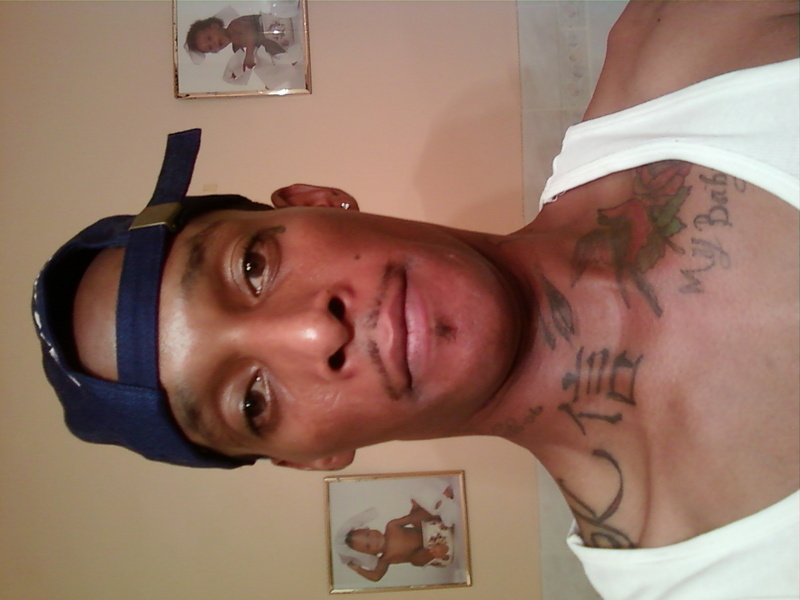 Date this beautiful United States man BIG from Philadelphia US4093