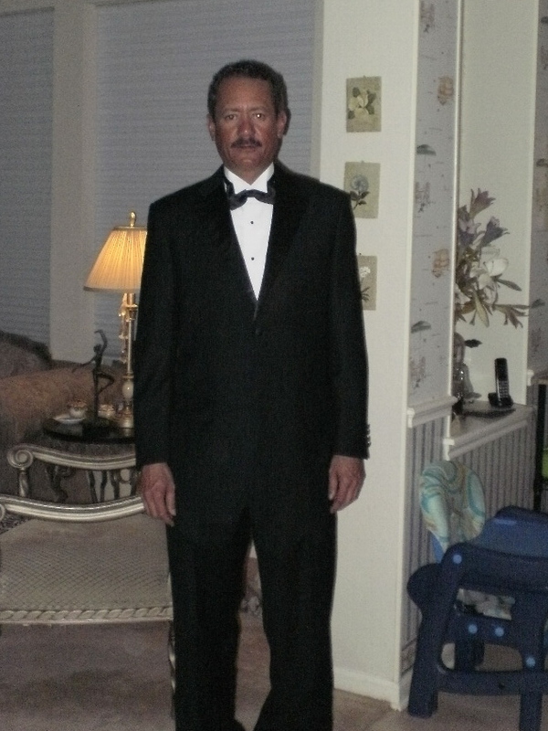 Date this lovely United States man ChrisUSA from Marietta US4098