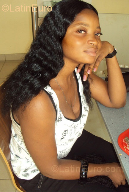 Date this beautiful United States girl Sophyhak from Marshfield US4345