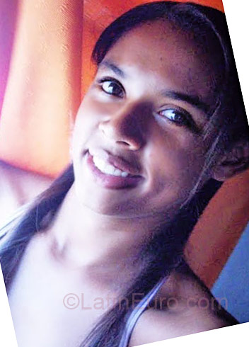 Date this delightful Brazil girl Aparecida Cristina from Caraubas BR1867