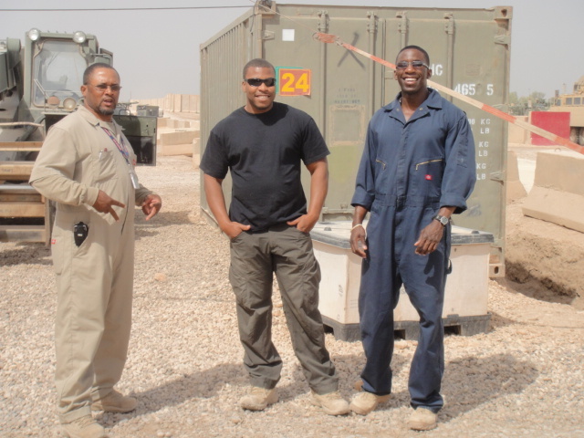 Date this tall United States man Edge from Philadelphia US4490