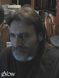 Date this georgeous United States man Mamahuma from Lebanon US4554