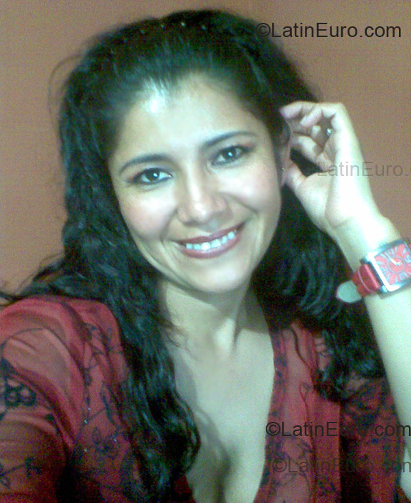 Date this exotic Peru girl Patricia from Huanuco PE148