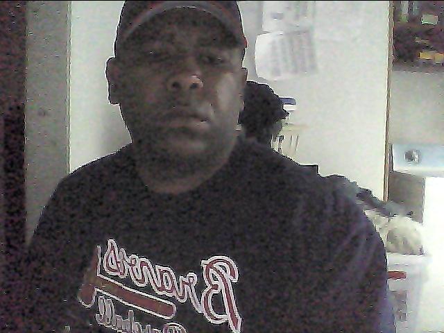 Date this nice looking United States man Mr.H from Jacksonville US4682