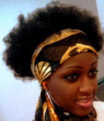 Date this nice looking Nigeria girl Okoyatemi from Ikeja NG198