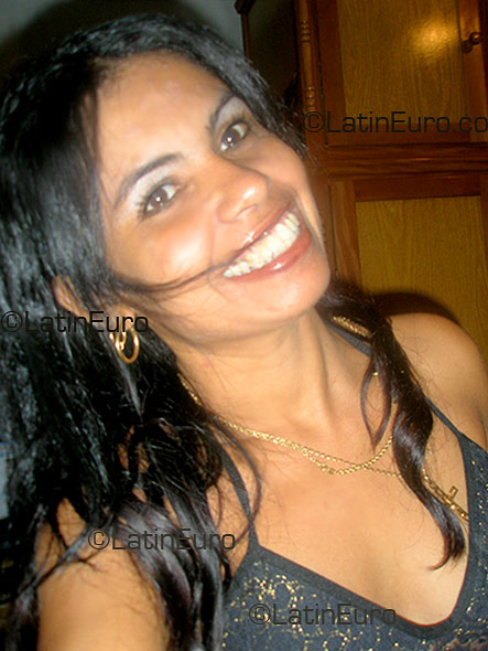 Date this gorgeous Brazil girl Alessandra from Vila Nova BR2119