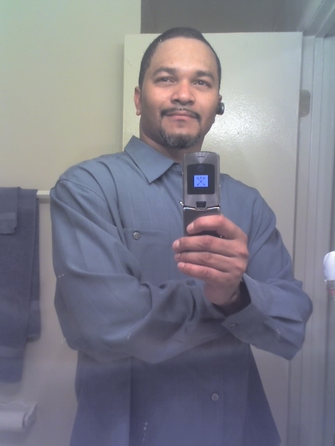 Date this gorgeous United States man Kennis from Woodbridge US5022