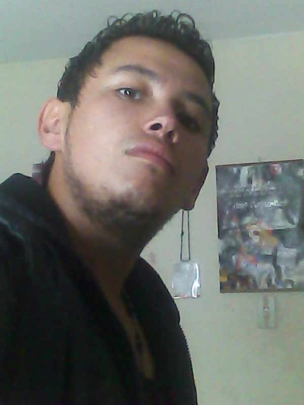 Date this tall Colombia man Josesito_boyfri from Bogota CO2549