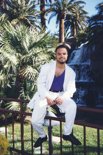 Date this charming United States man SexyandSmart from Kansas City US5053